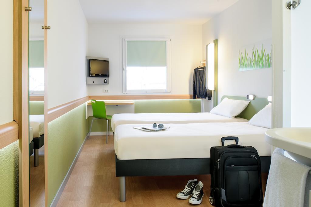 Ibis Budget Munchen Airport Erding Ruang foto